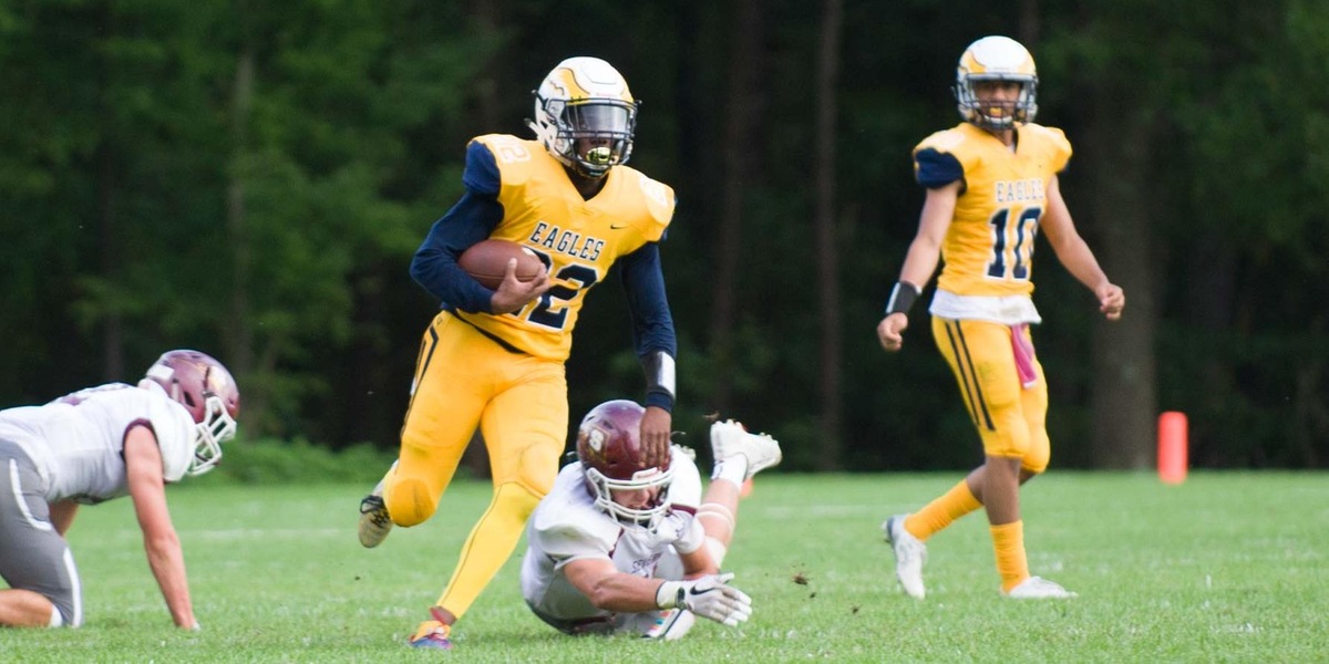 AACS Football Starts Conference Play With A Win