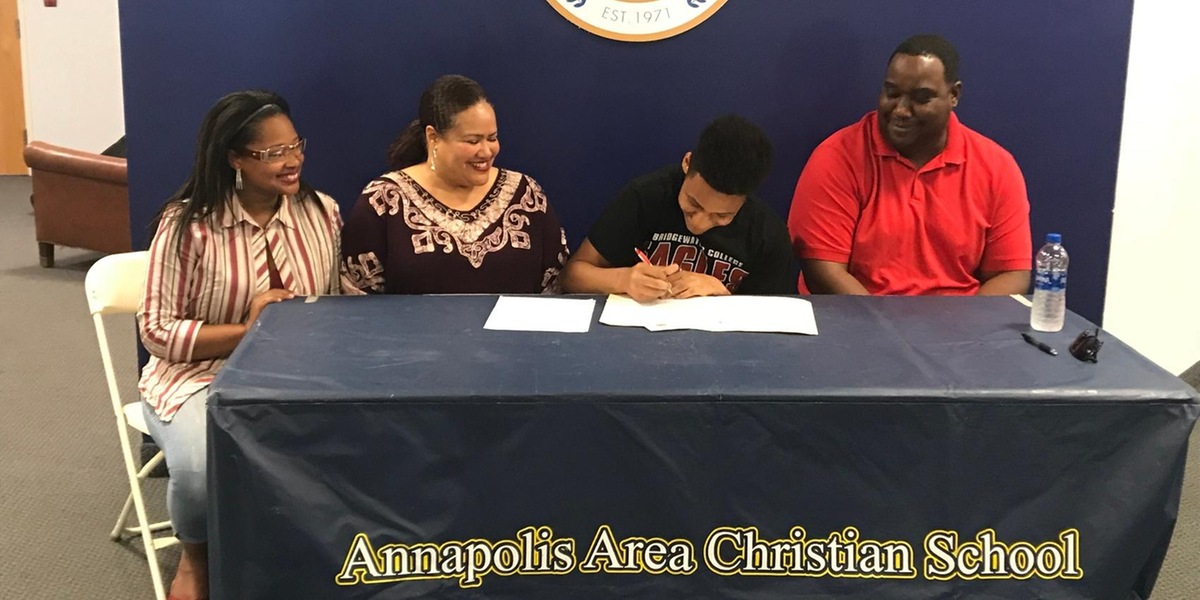 Isiah Williams Signs With Bridgewater College