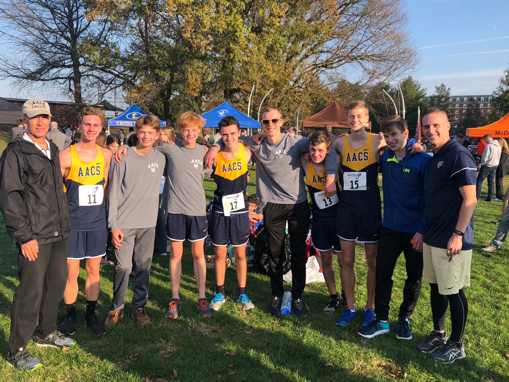 Boys Cross Country Finishes 6th At MIAA Championships